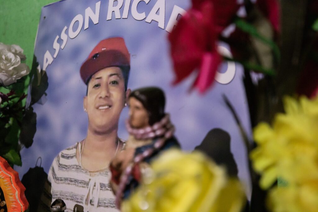 Madres de Abril exigen justicia por el asesinato contra Jasson Potoy, crimen atribuido a paramilitares