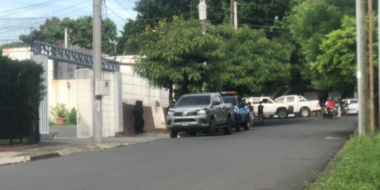 Trinchera de la Noticia denuncia que la Policía de Ortea tomó sus instalaciones. Foto: Artículo 66 / Cortesía