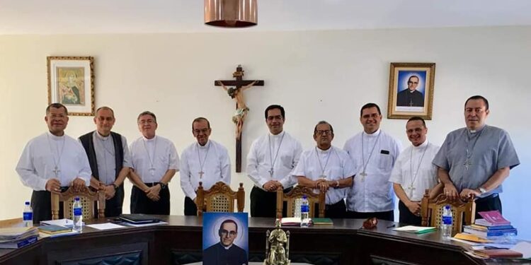 Obispos de El Salvador piden respeto a los derechos de los nicaragüenses. Foto: Conferencia Episcopal de El Salvador. Religión Digital/Archivo.