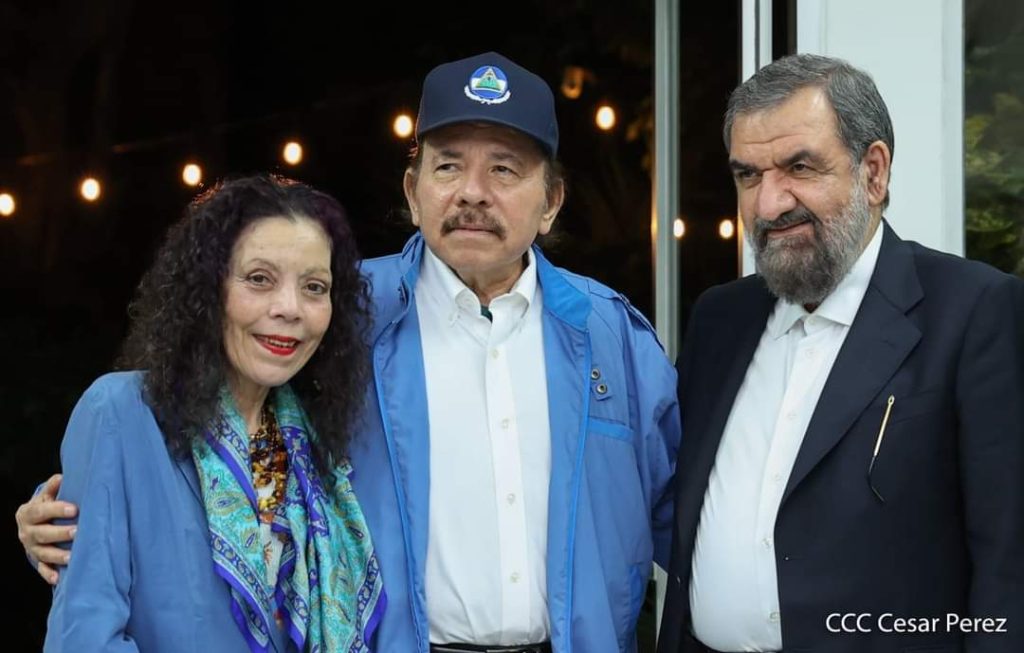 Ortega and Murillo with Mohsen Rezai, the Iranian wanted by Interpol.