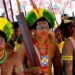 El papa llama a cristianos a evangelizar los pueblos del amazonas