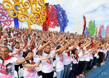 277 invitados se suman al derroche público de la dictadura para celebrar "revolución"