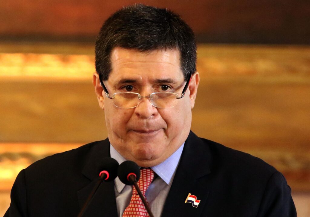 EEUU sanciona por corrupción a expresidente de Paraguay Horacio Cartes