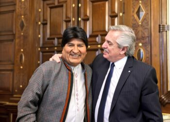 Evo Morales visita a presidente Fernández de Argentina para reforzar lazos