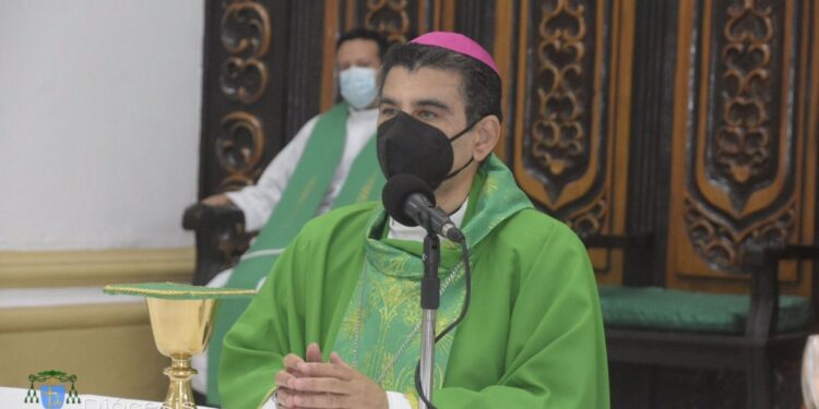 Monseñor Álvarez señala la inferencia de Ortega para con con los más necesitados. Foto: Artículo 66 / Diócesis Media