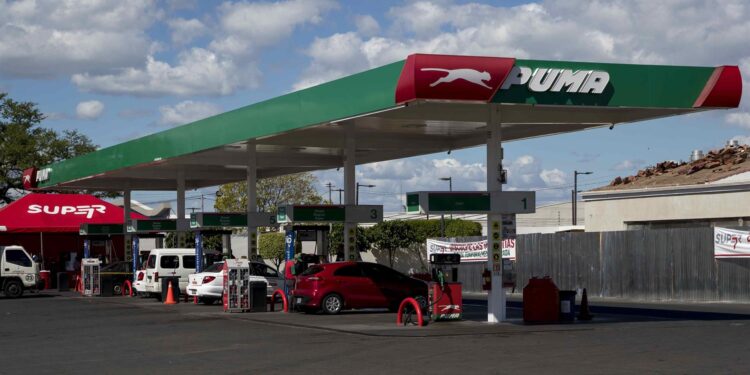 Combustible mantiene su alto precio una semana más en Nicaragua