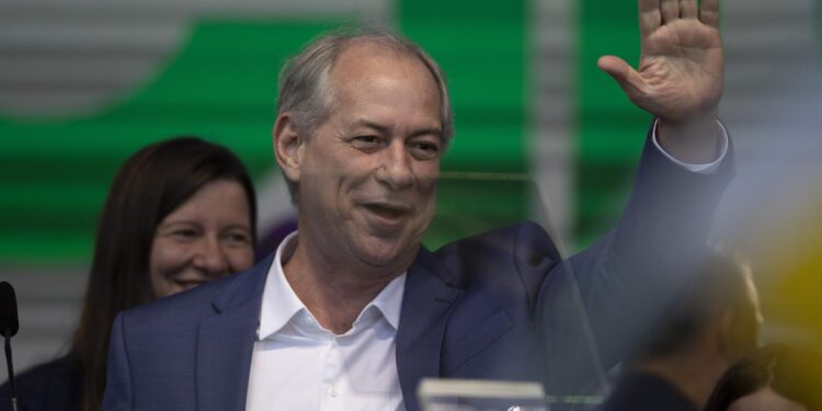 Ciro Gomes enfrentará a Lula y Bolsonaro por la presidencia de Brasil