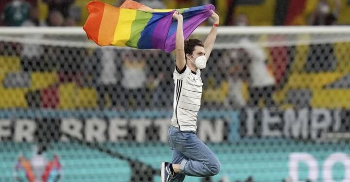 Catar no arrestará a quienes porten la bandera LGBTIQ+ en el Mundial 2022