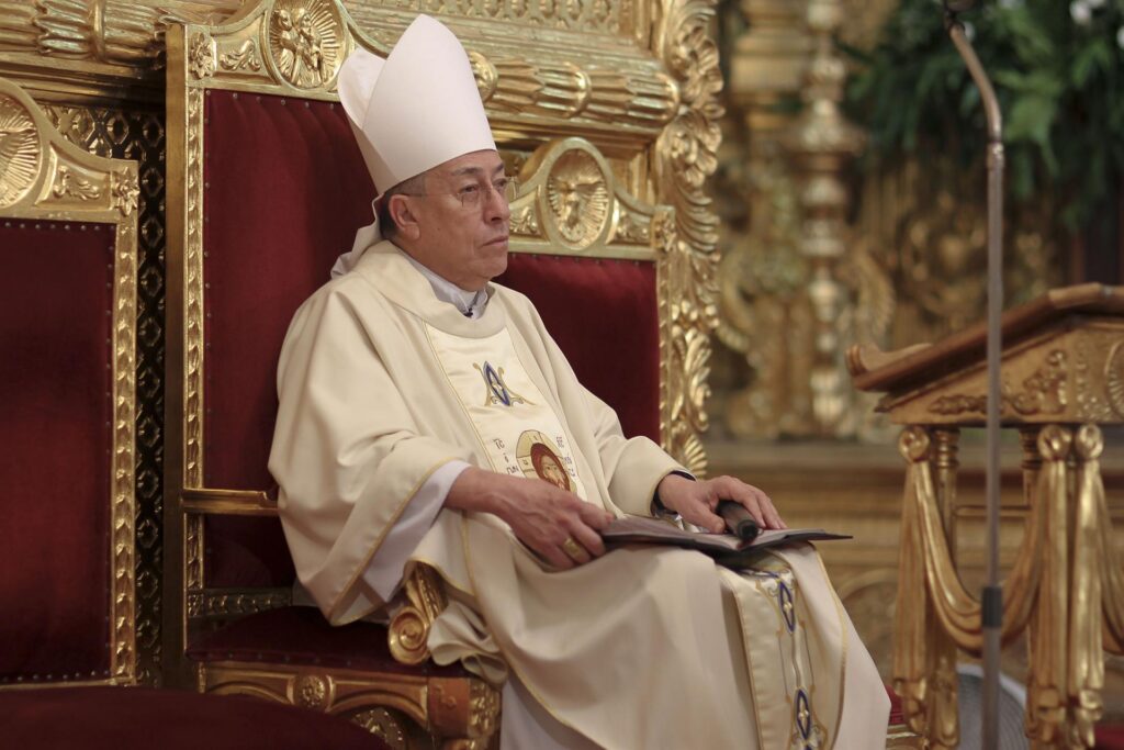 Cardenal de Honduras «preocupado y adolorido» por persecución de Iglesia en Nicaragua