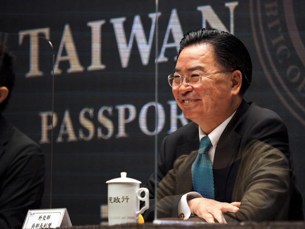 China sanciona a «promotores de independencia de Taiwán»