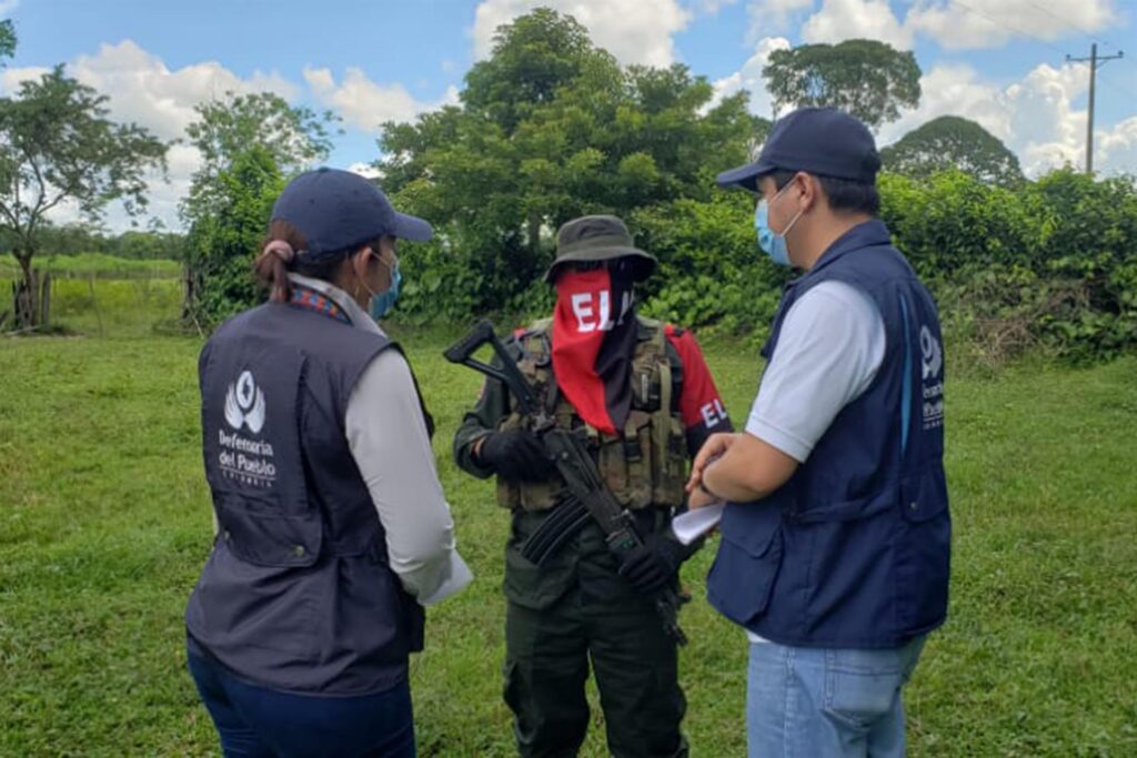 Ejército de Liberación Nacional libera a nueve secuestrados en Colombia