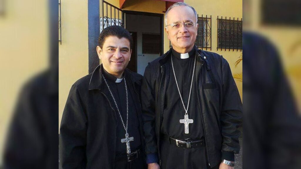 Monseñor Báez condena represión contra monseñor Álvarez: «Es una luz que brilla en las tinieblas»