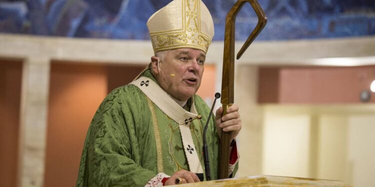 Ante la persecución del régimen, arzobispo Wenski insta a «rezar mucho por el pueblo de Nicaragua y su Iglesia». Foto: Miami Herald