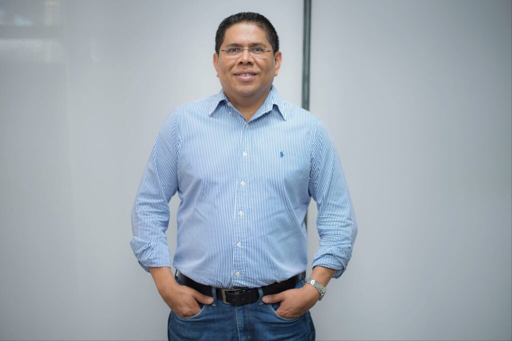 Miguel Mendoza mantiene su fe inquebrantable, pero su salud empeora en prisión