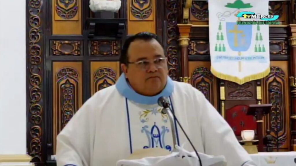 Monseñor Edgar Sacasa: «La Iglesia está en una encrucijada. ¡Nuestro obispo Álvarez nos duele!»
