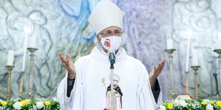 Cardenal Brenes reitera cercanía con monseñor Álvarez y llama al pueblo a «tener fe» . Foto: Arquidiócesis de Managua.
