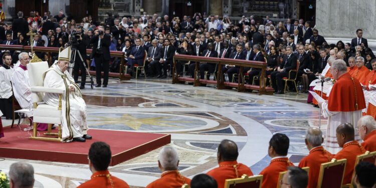 El papa nombra 20 nuevos cardenales, cuatro de ellos son latinos
