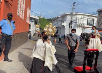 Oposición condena «secuestro» de Monseñor Álvarez y sus acompañantes: «Toda Nicaragua está con ellos», aseguran