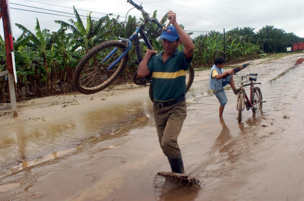 Honduras extiende alertas amarilla y verde ante aumento de lluvias e inundaciones