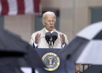 Biden recuerda a Isabel II en su discurso por el 21 aniversario del 11-S. Foto: Artículo 66 / EFE