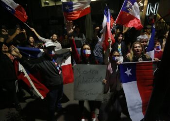 Chile rechaza de forma aplastante la propuesta de nueva Constitución. Foto: Artículo 66/ EFE.