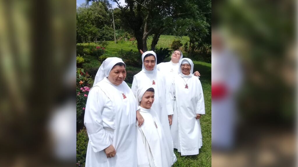 Ortega expulsa a monjas por no «darles información de laicos», señala sacerdote. Foto: Artículo 66 / Facebook