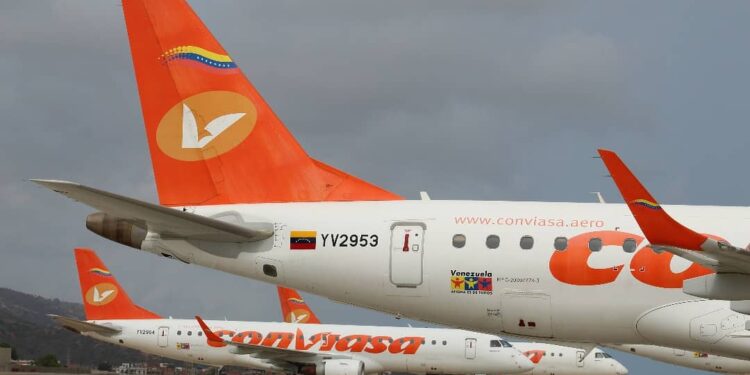 Petro reanuda vuelos Colombia-Venezuela desde el 26 de septiembre