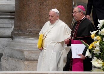 Iglesia Católica pagará facturas de energía a familia pobres de Roma