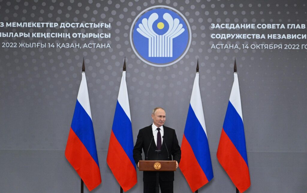 Putin detiene ataques «masivos» y Zelenski promete vencer a Rusia