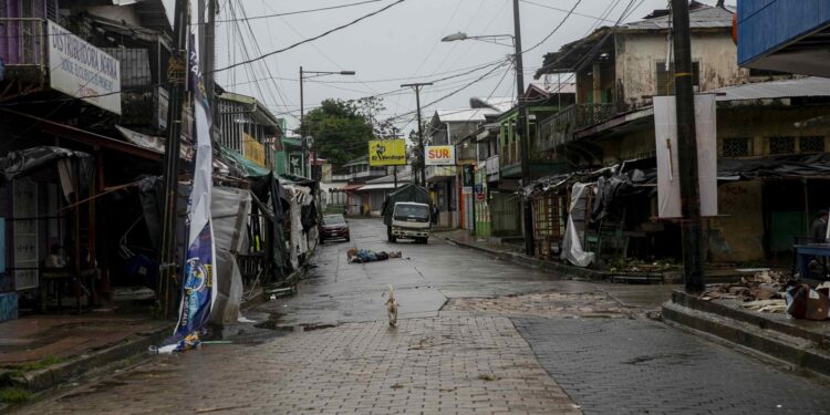 Vista de los daños causados por las lluvias en la ciudad de Bluefields (Nicaragua), en una fotografía de archivo. EFE