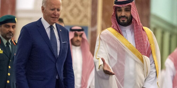 Arabia Saudí afirma que mantiene sólida su relación con EEUU pese a diferencia por petróleo