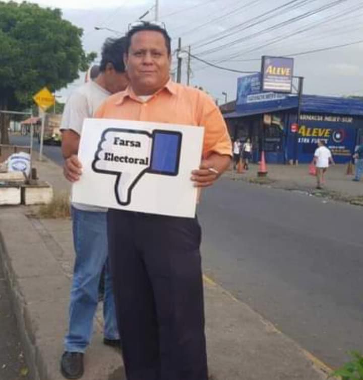 Adolfo Garc&iacute;a Unamos