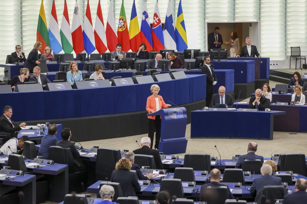 Sanciones europeas contra petróleo ruso entran en vigor