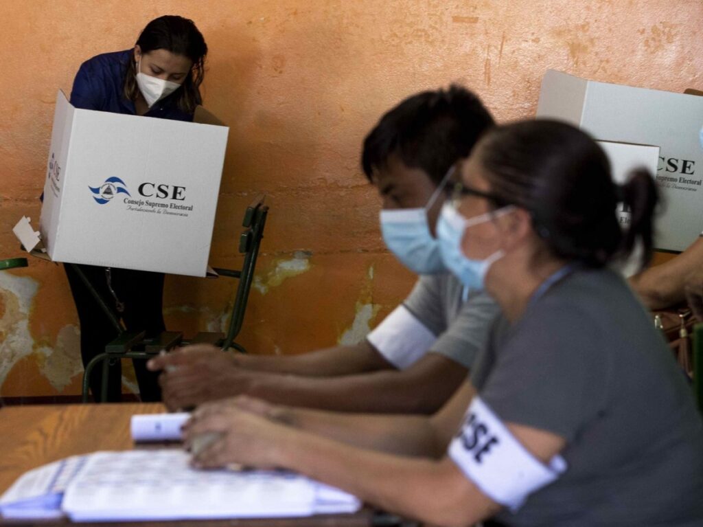 Denuncian arresto de ocho mujeres activistas en el contexto electoral