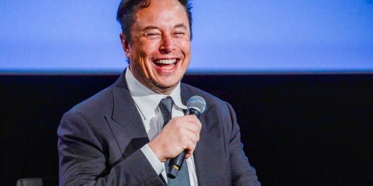 Elon Musk llama a los estadounidenses a votar por republicanos en las legislativas