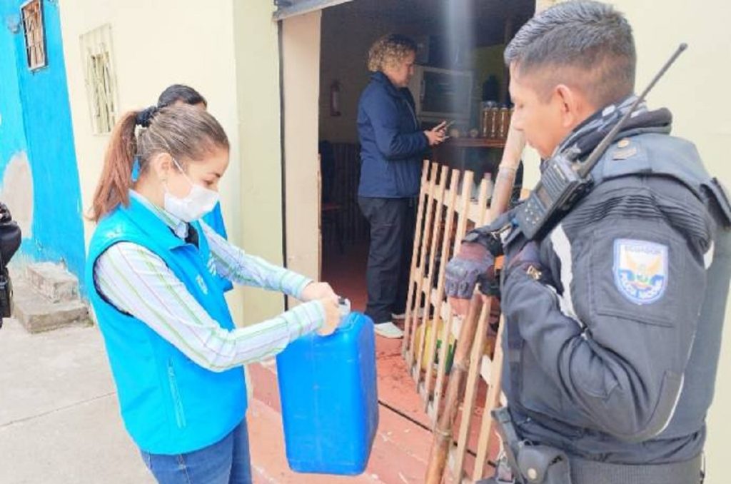 Mueren 31 personas por ingerir alcohol adulterado en Ecuador