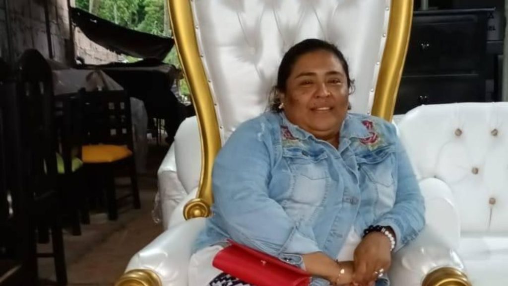 Opositora Karla Vega cumple cinco días presa y sin contacto familiar