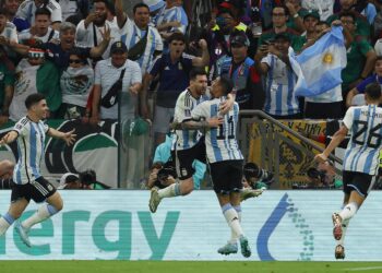 2-0. Messi deshace el lío y Argentina le pasa por encima a México. Foto: Artículo 66 / EFE