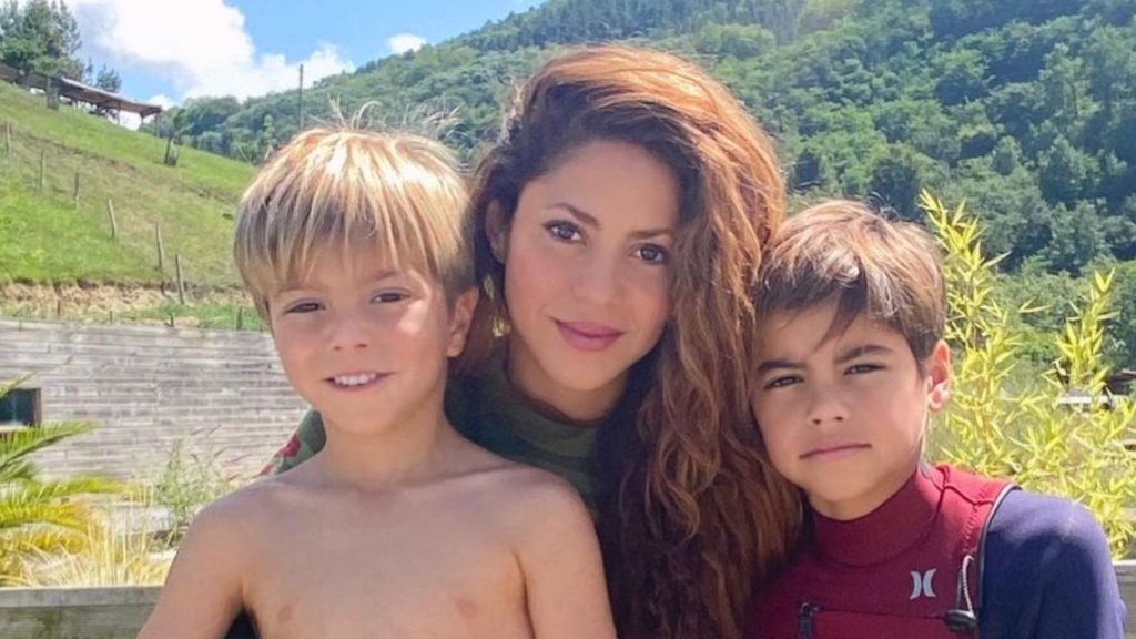 Shakira y sus hijos dejan Barcelona para vivir en Miami luego de acuerdo con Piqué￼