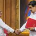 Petro y Maduro firman acuerdos «simbólicos» en Caracas. Foto: EFE / Artículo 66