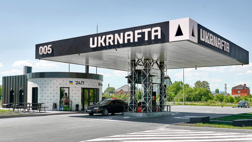 Ucrania nacionaliza cinco empresas que pertenecían a supuestos aliados de Rusia￼