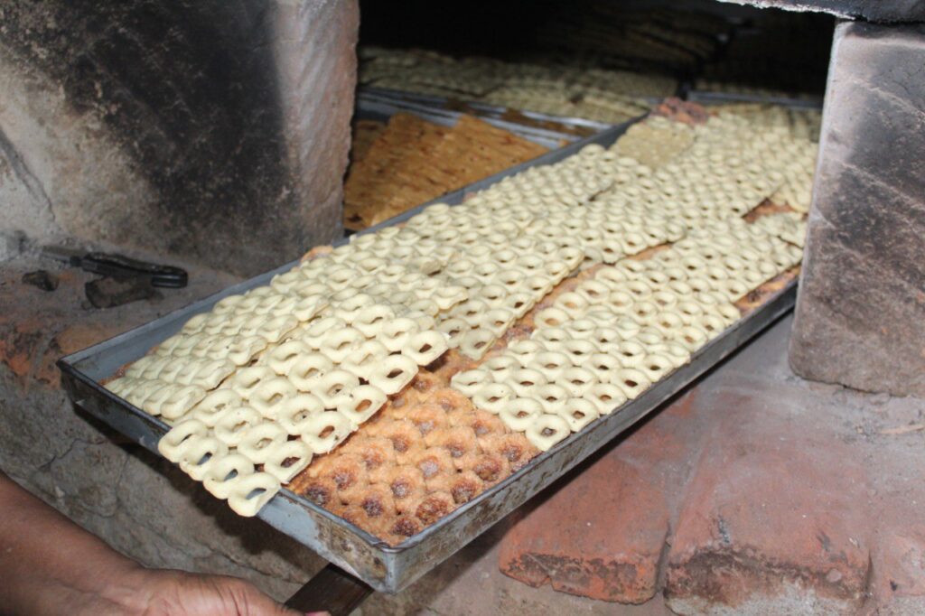 Elevado precio del queso golpea a fábricas de rosquillas rivenses