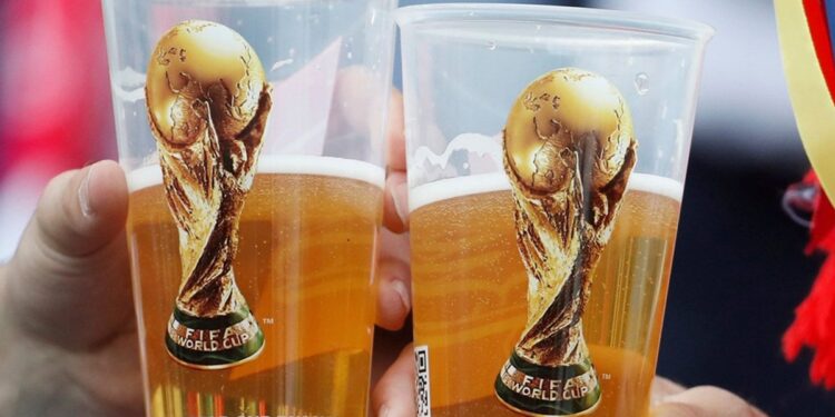 Catar prohibe consumo de cervezas en el mundial de fútbol