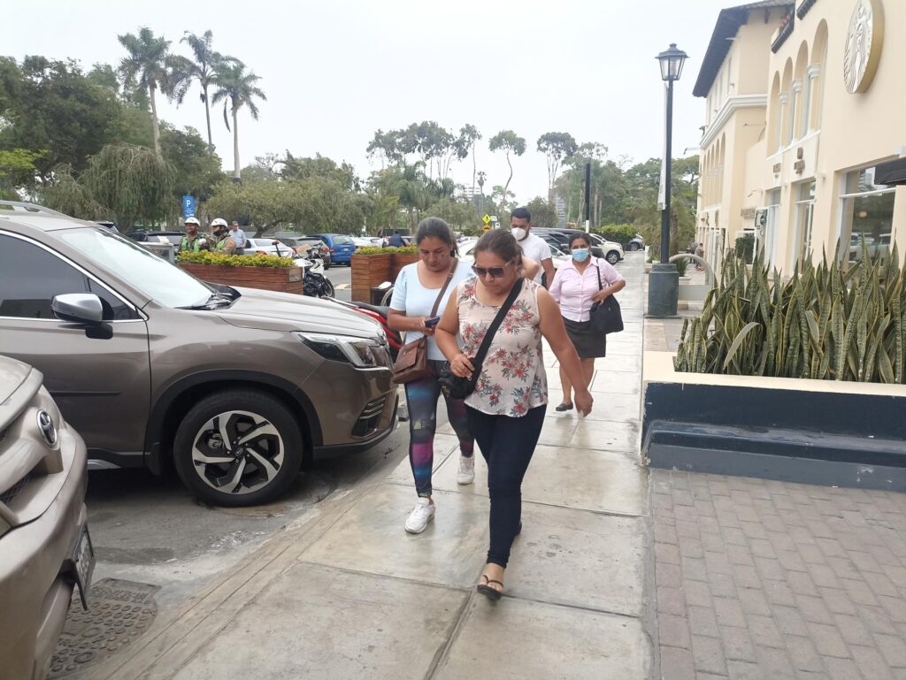 Familiares de Castillo se reúnen con una delegación de la CIDH en Lima