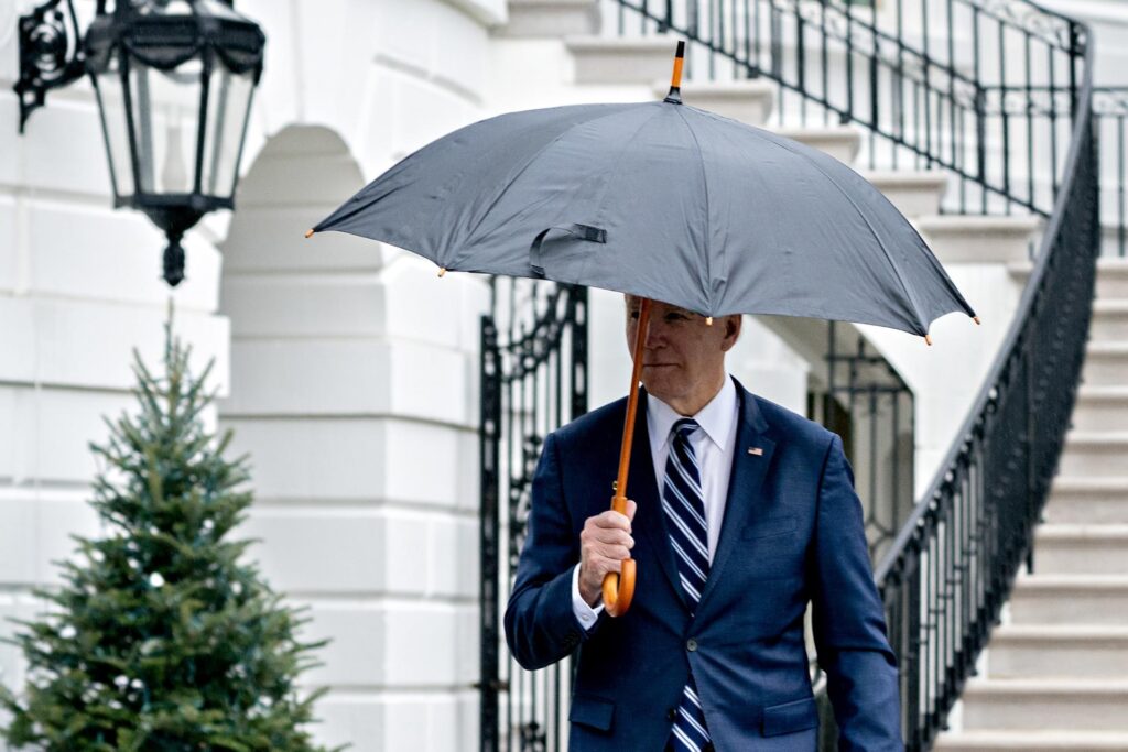 Biden defiende no ir a la frontera con México ante las críticas de los conservadores