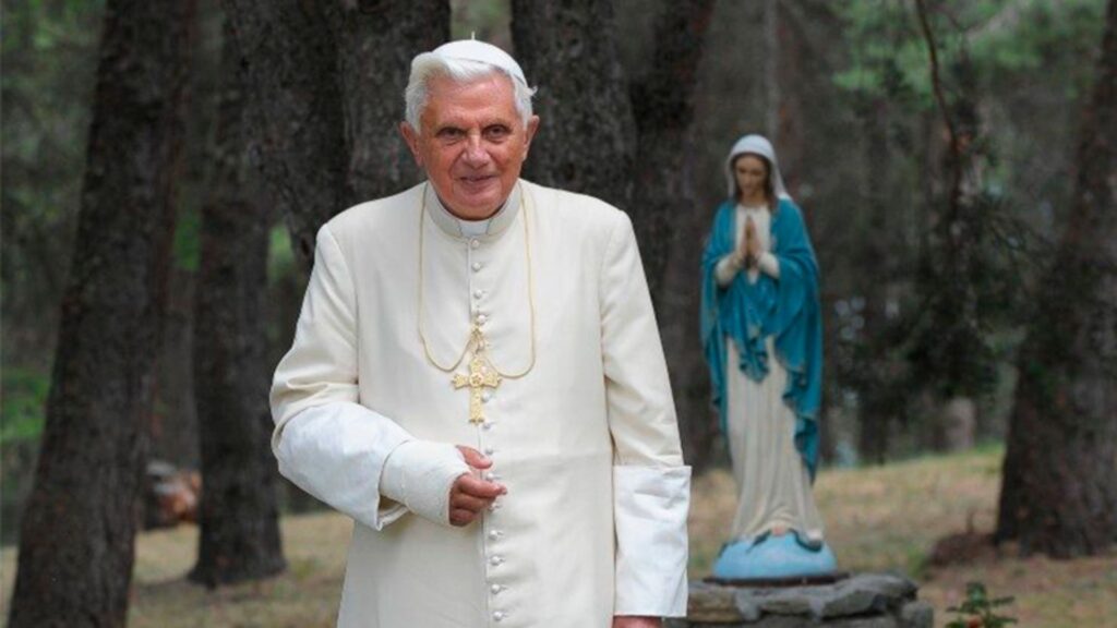 Costa Rica decreta cuatro días de duelo nacional por muerte de Benedicto XVI