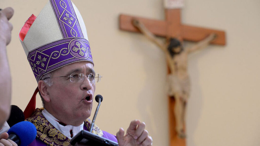 Monsignor Báez: «We need prophetic rebellion to denounce the crimes of the oppressors».  Photo: Internet.