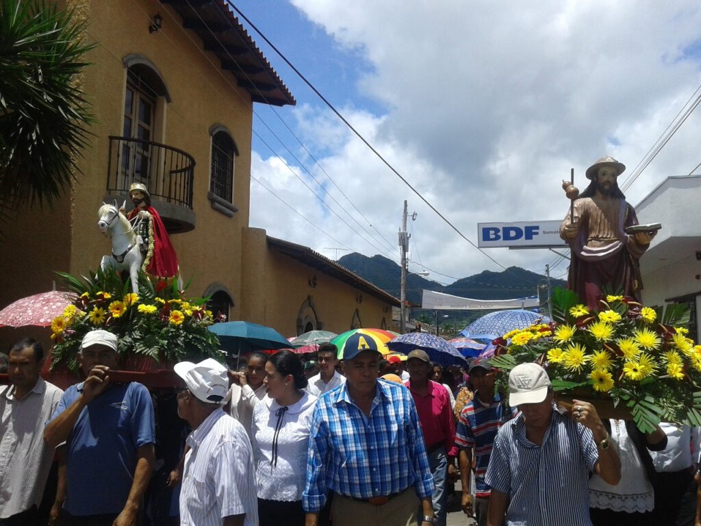 Orteguistas como «comisarios de religión»: Vigilan misas, secuestran actividades y otras las prohíben