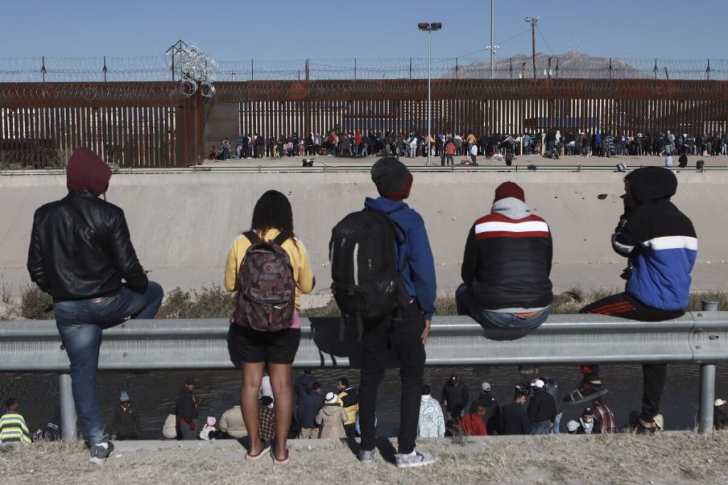 Republicanos aprueban ley HR2 contra indocumentados, la que intenta frenar migración