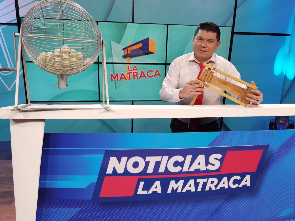 Dictadura de Nicaragua niega ingreso a humorista costarricense